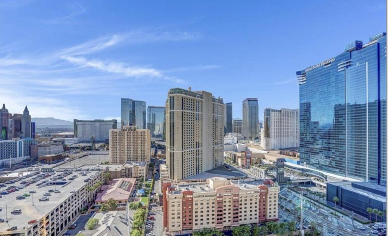 Balcony Full Strip View Suite Mgm Signature Free Valet Las Vegas Buitenkant foto