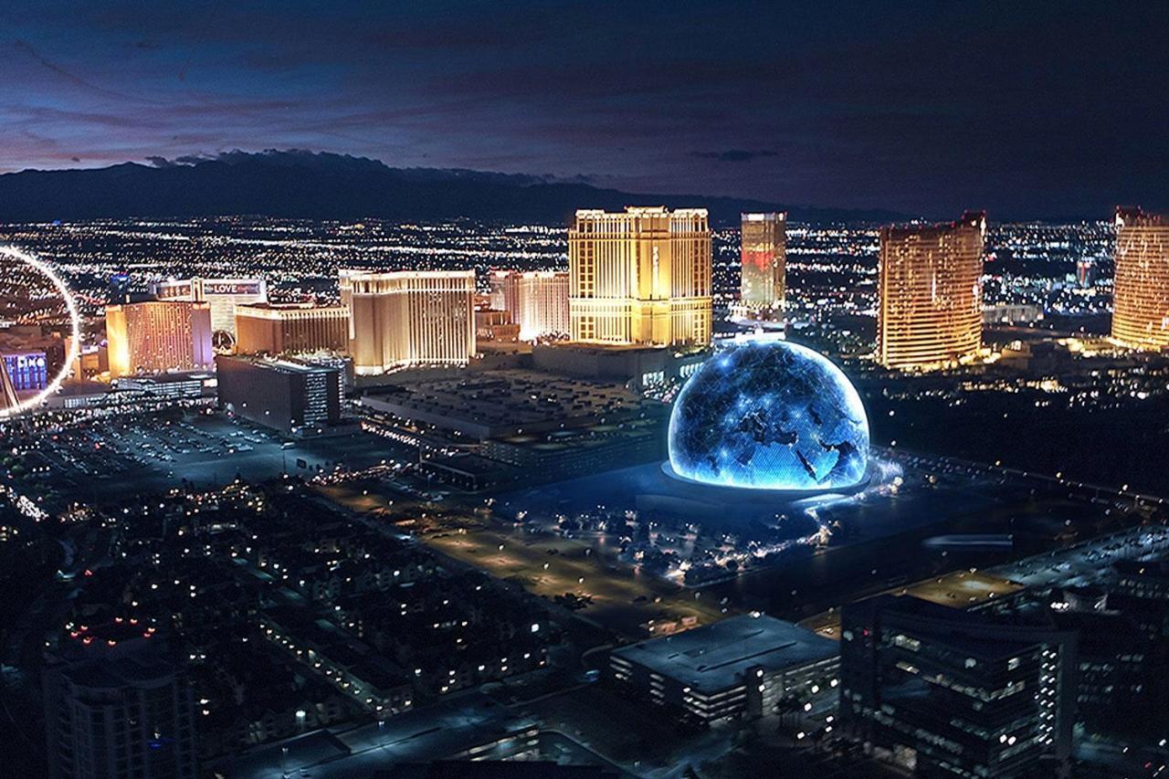 Balcony Full Strip View Suite Mgm Signature Free Valet Las Vegas Buitenkant foto